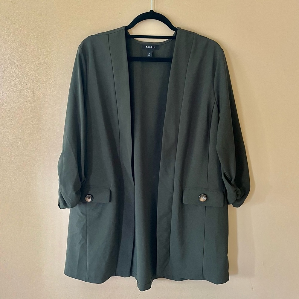 Torrid Size 1 Forest Green Crepe Open Front Jacket